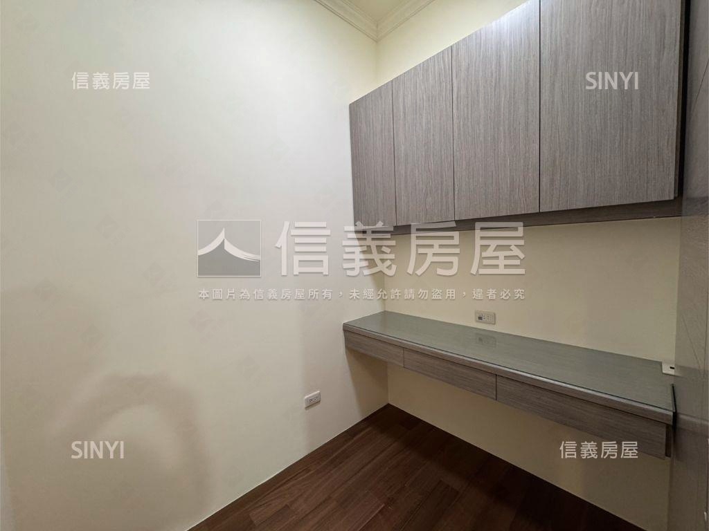 天琴三房只要１１３８萬房屋室內格局與周邊環境