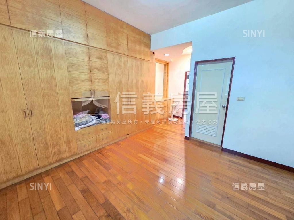 近捷運天然瓦斯優質美寓房屋室內格局與周邊環境