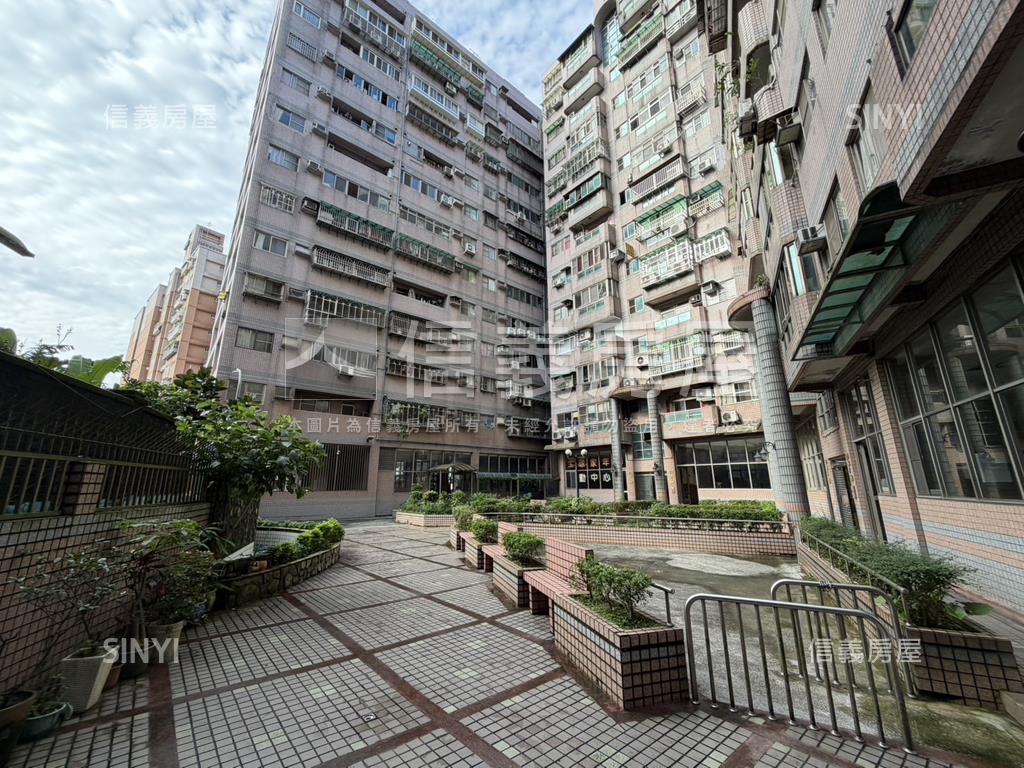 全球家年華高樓大空間房屋室內格局與周邊環境