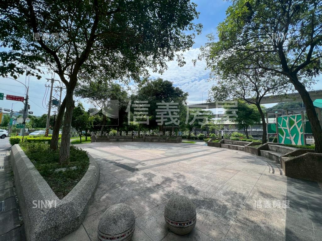 全球家年華高樓大空間房屋室內格局與周邊環境