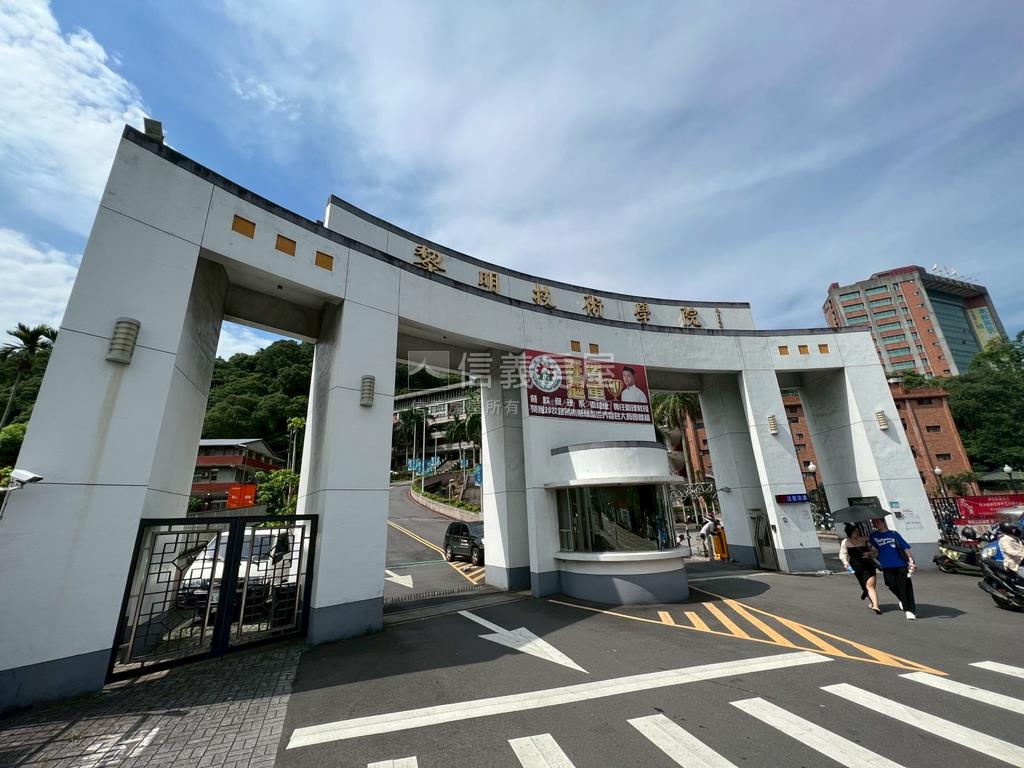 全球家年華高樓大空間房屋室內格局與周邊環境