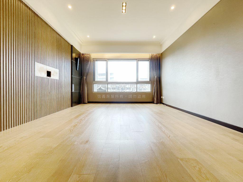 溫歌華高樓四房房屋室內格局與周邊環境