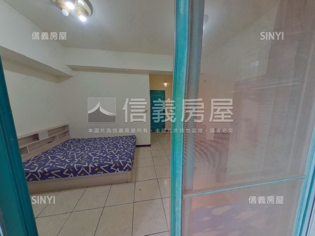 中國醫優質大套房附陽台讚房屋室內格局與周邊環境