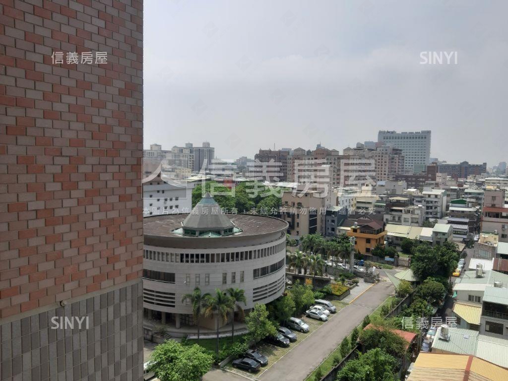 中國醫優質大套房附陽台讚房屋室內格局與周邊環境