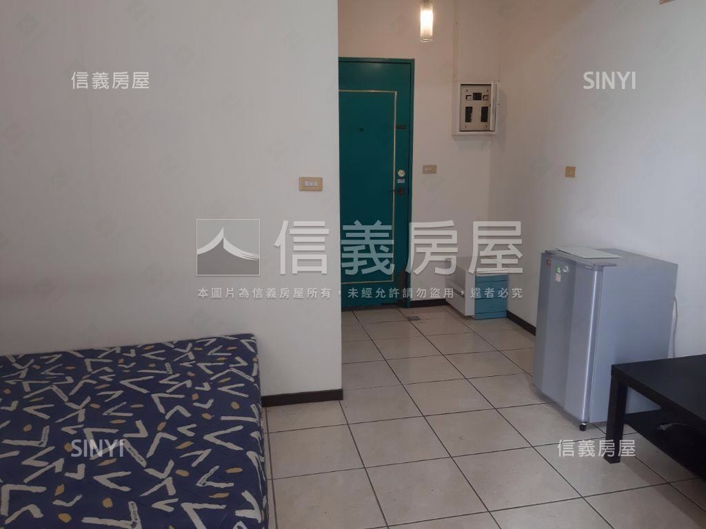 中國醫優質大套房附陽台讚房屋室內格局與周邊環境