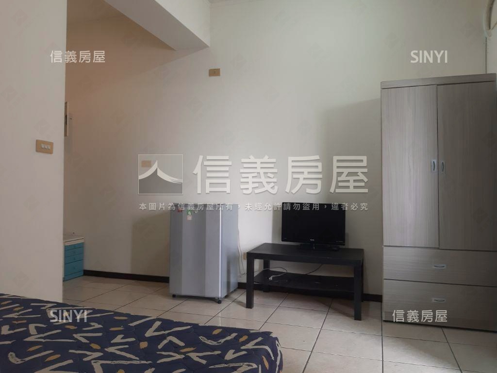 中國醫優質大套房附陽台讚房屋室內格局與周邊環境