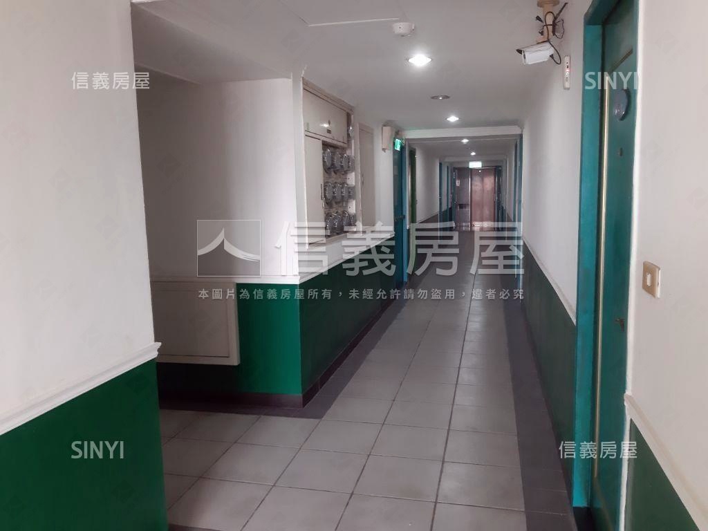 中國醫優質大套房附陽台讚房屋室內格局與周邊環境