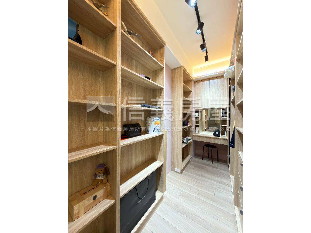 ☆經典伯爵精妝庭院下疊房屋室內格局與周邊環境