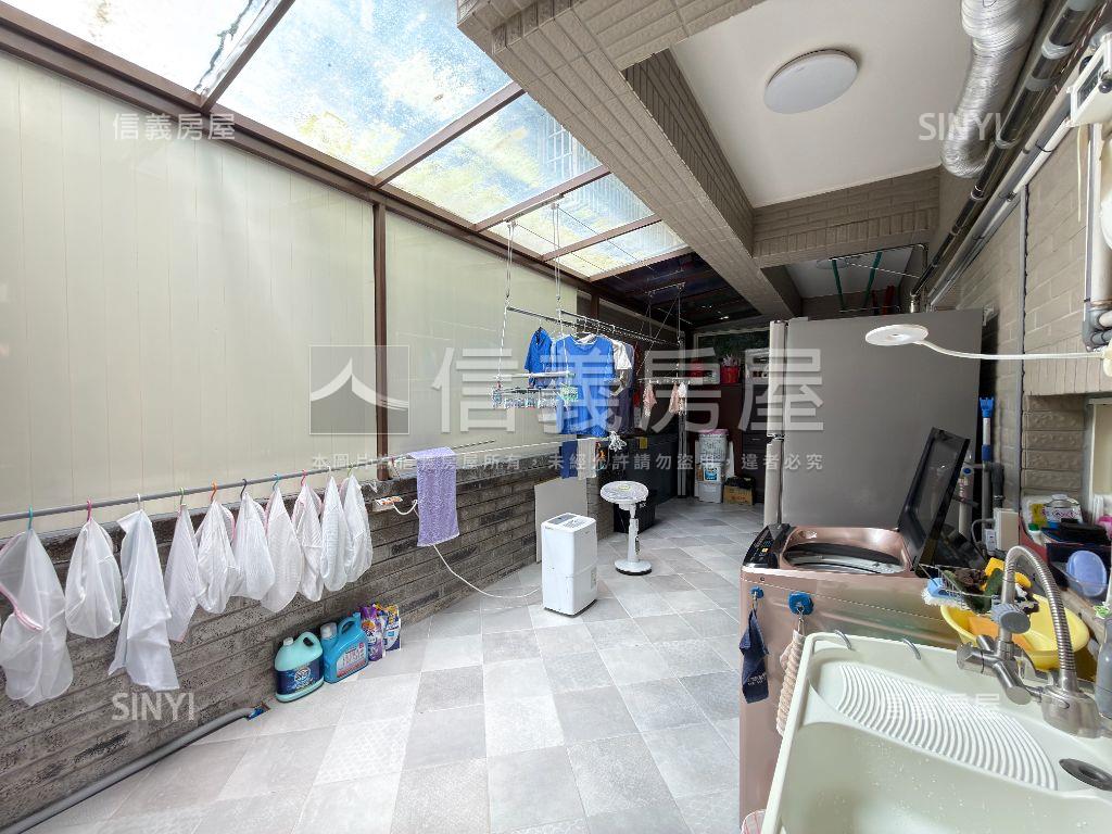 ☆經典伯爵精妝庭院下疊房屋室內格局與周邊環境