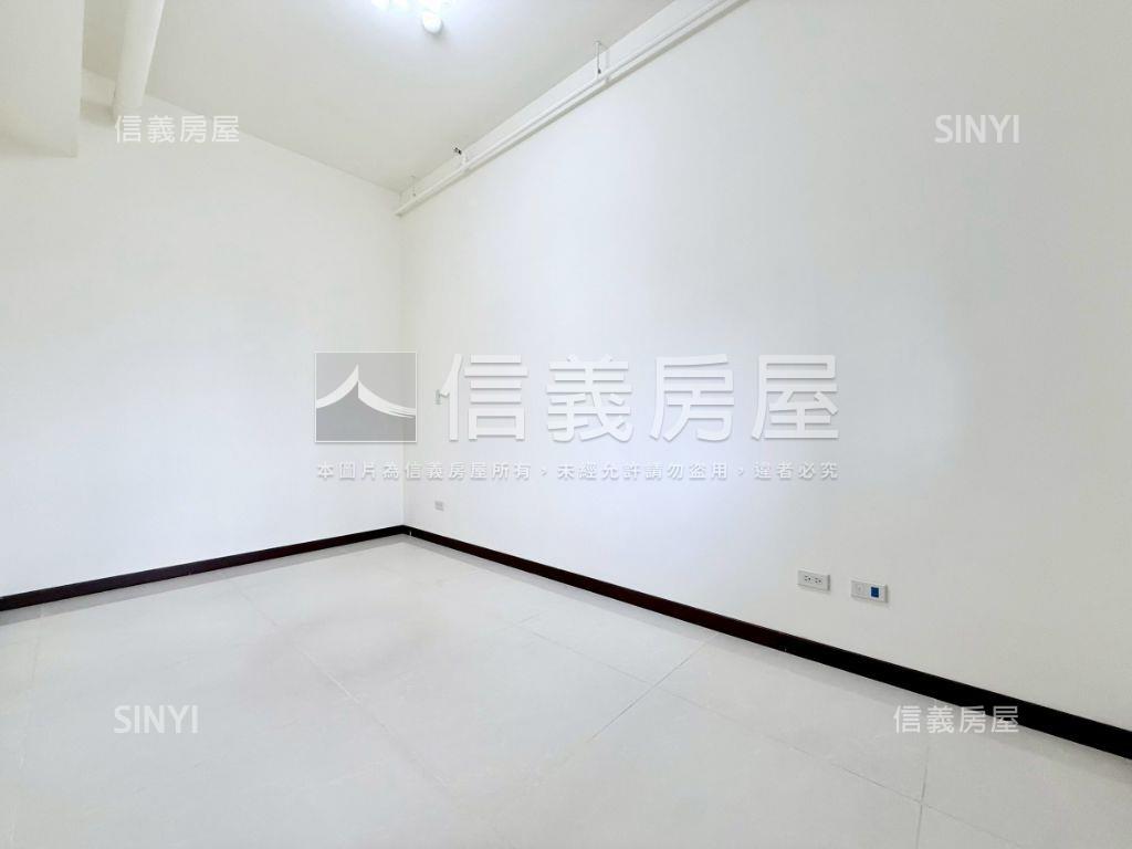 國賓大悅外棟視野大兩房房屋室內格局與周邊環境