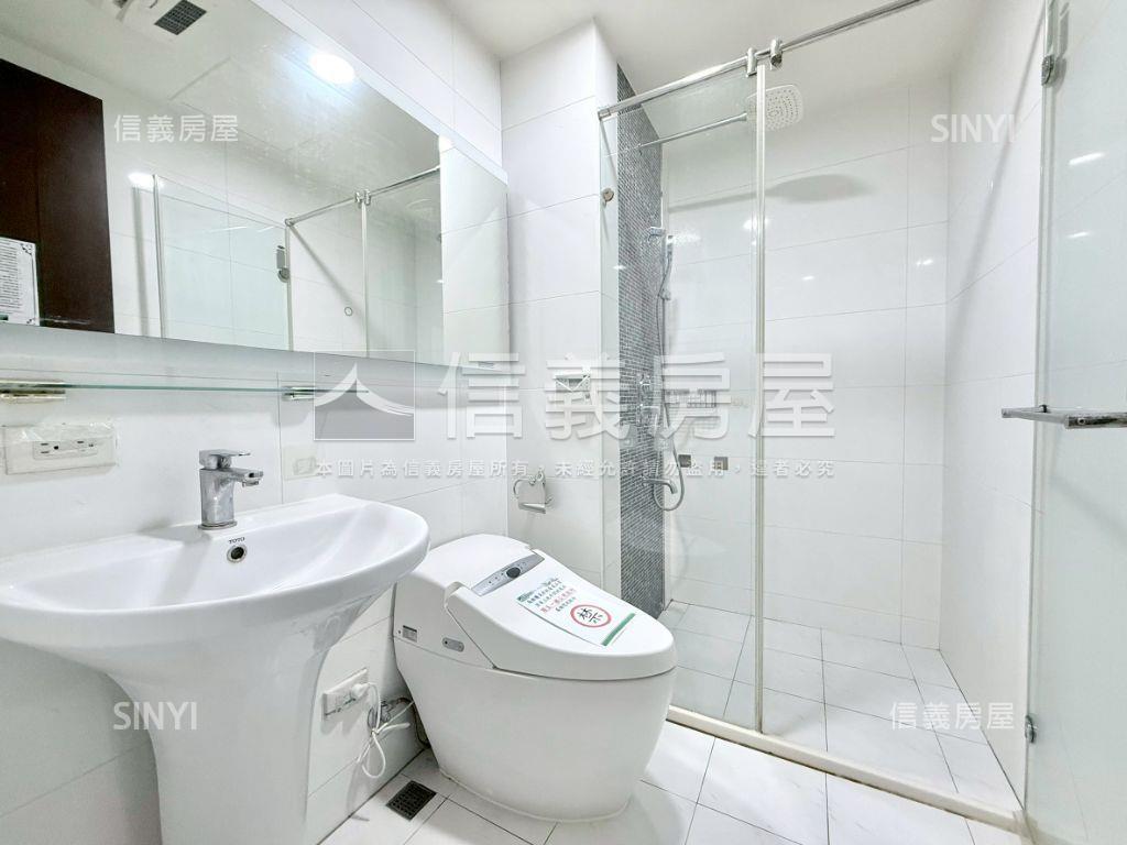 國賓大悅外棟視野大兩房房屋室內格局與周邊環境