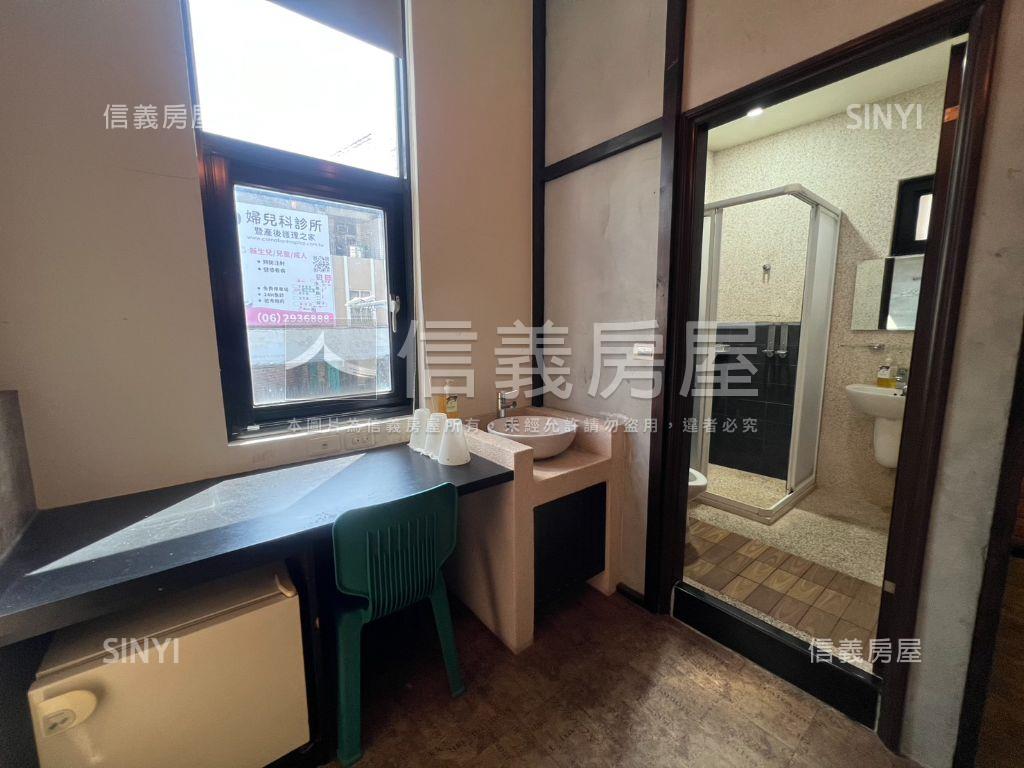 近新天地西門路面寬店面房屋室內格局與周邊環境