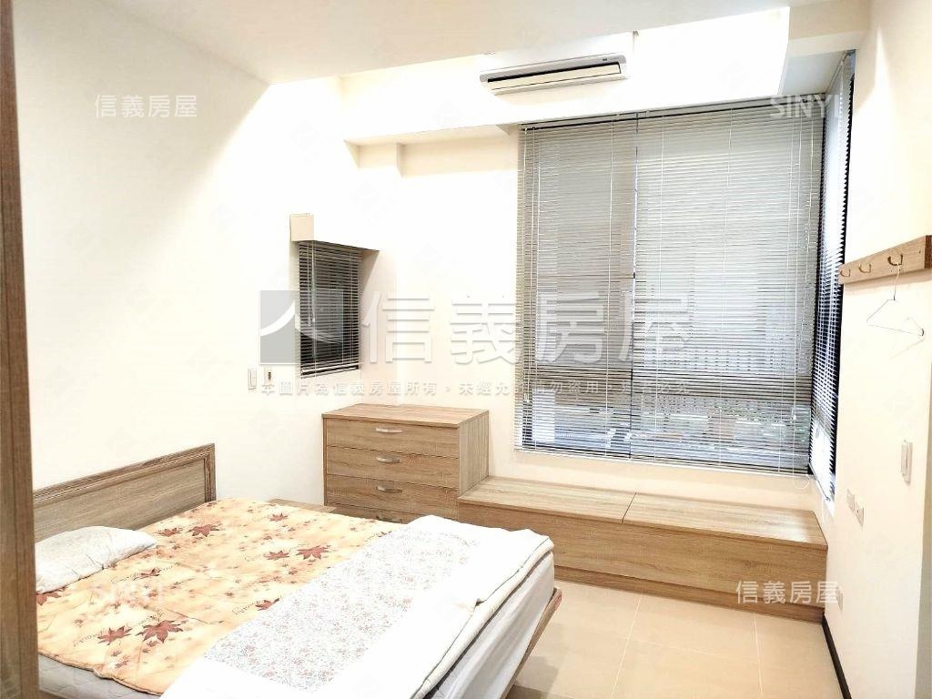 伴山別墅大庭院房屋室內格局與周邊環境