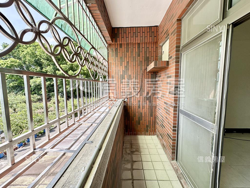 旗山優美景觀透天房屋室內格局與周邊環境