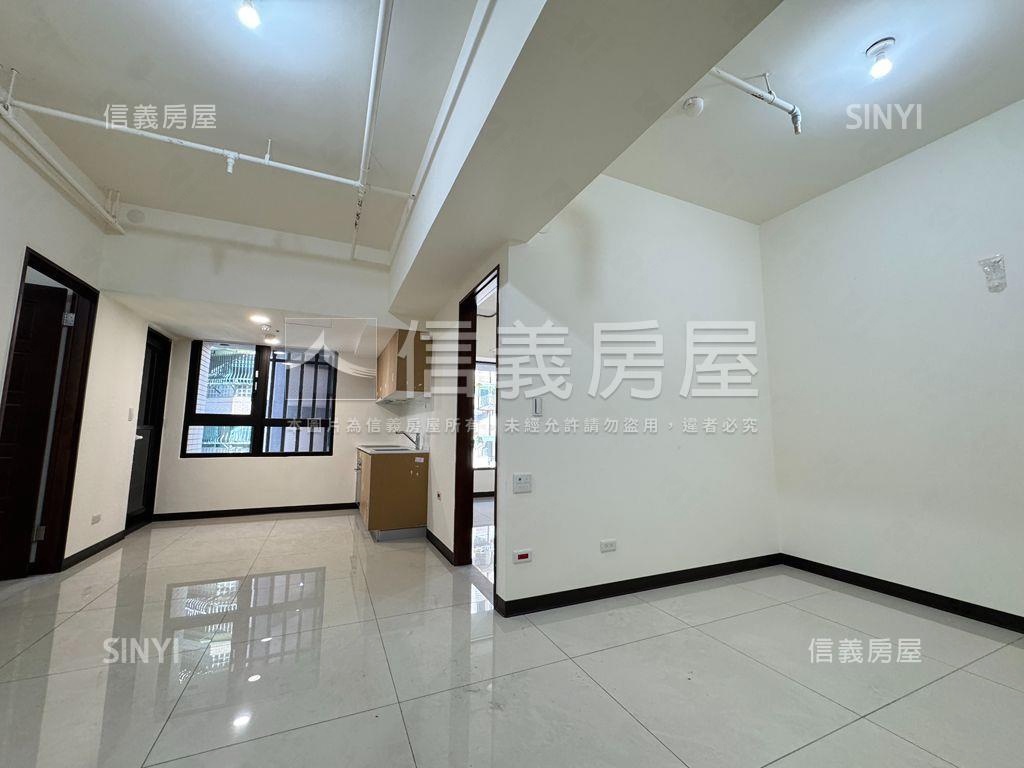 城易迅兩房＋車位房屋室內格局與周邊環境