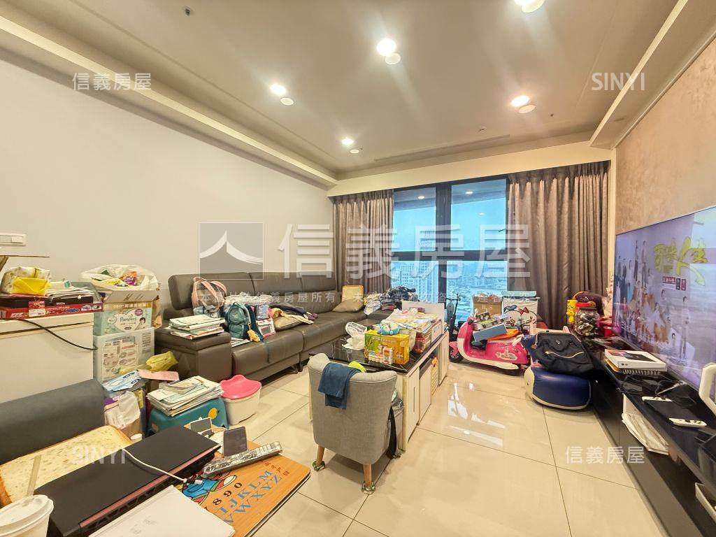 君泰高樓景觀電梯三房車位房屋室內格局與周邊環境