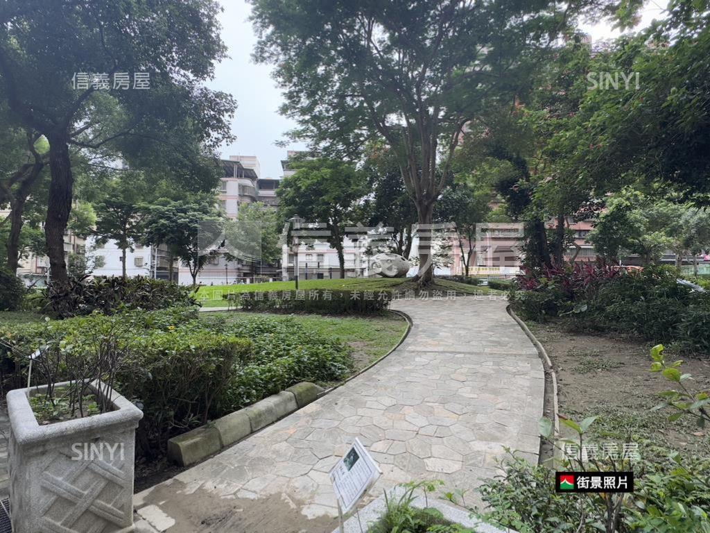 君泰高樓景觀電梯三房車位房屋室內格局與周邊環境