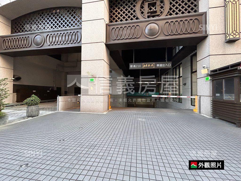 君泰高樓景觀電梯三房車位房屋室內格局與周邊環境