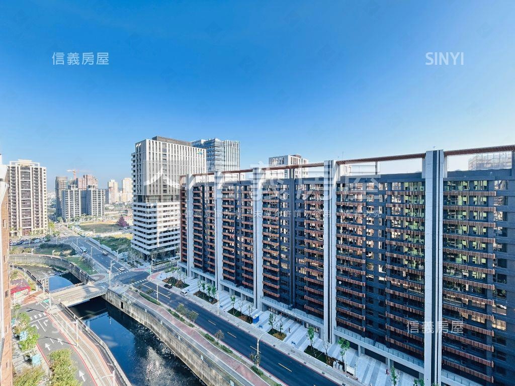 青溪翫高樓層三房車位２房屋室內格局與周邊環境