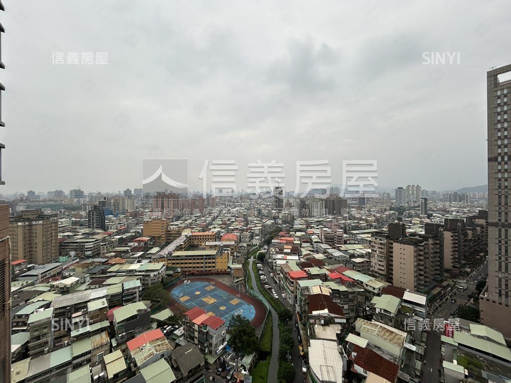 景觀露台四房平面車位房屋室內格局與周邊環境