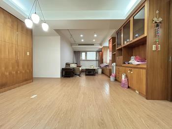 高樓景觀四房平面車位