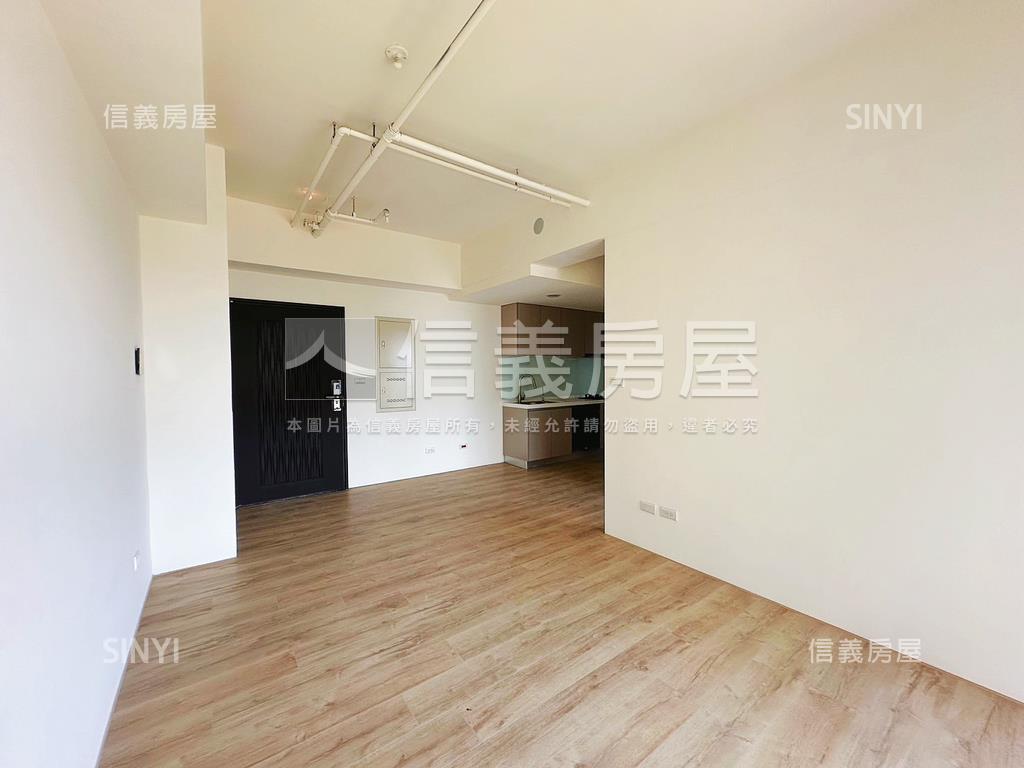 耀承璽閱２房１３樓房屋室內格局與周邊環境