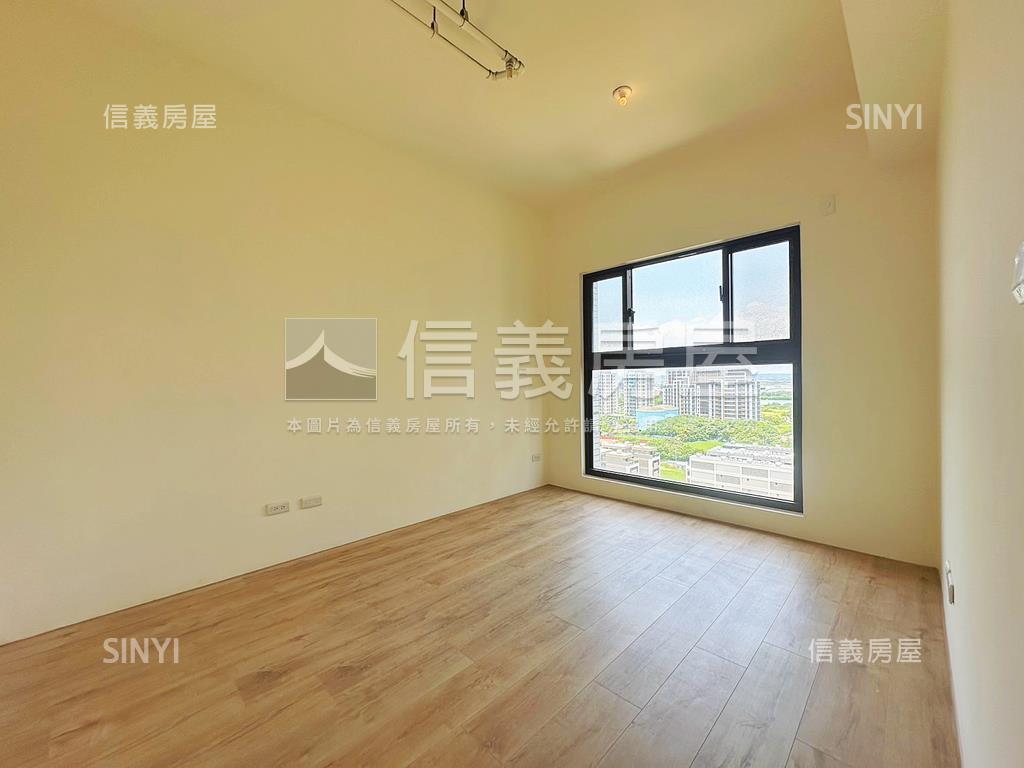 耀承璽閱２房１３樓房屋室內格局與周邊環境