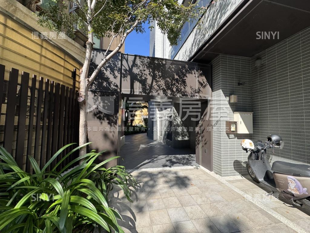 華相上謙二房平車屋主誠售房屋室內格局與周邊環境