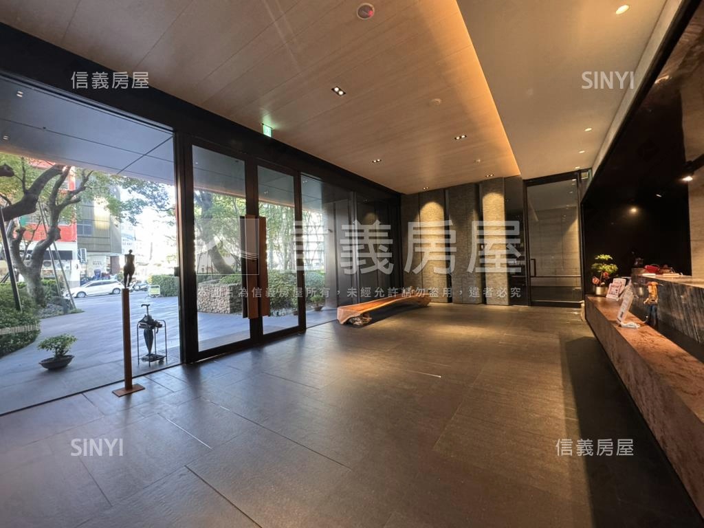 華相上謙二房平車屋主誠售房屋室內格局與周邊環境