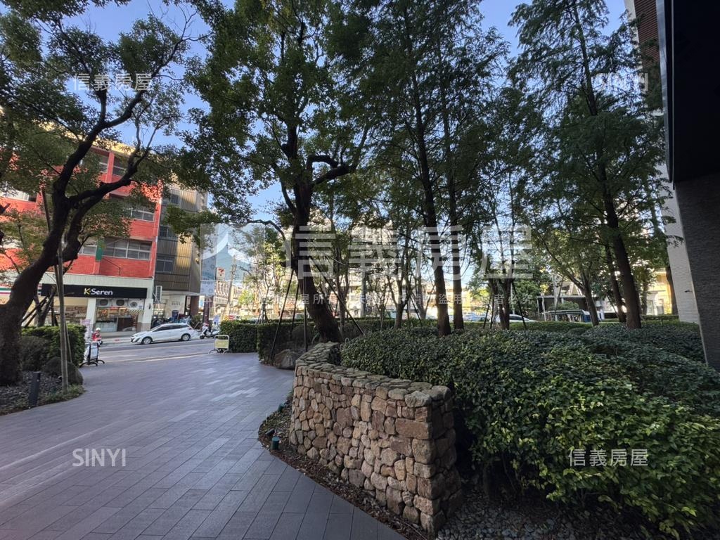 華相上謙二房平車屋主誠售房屋室內格局與周邊環境