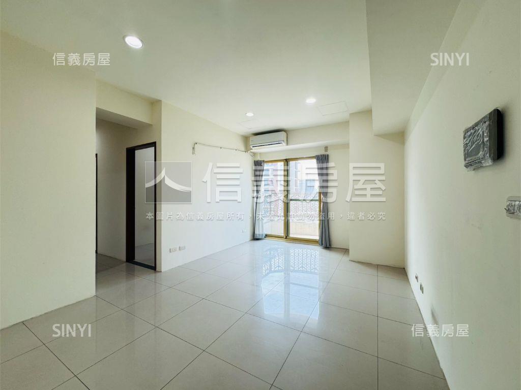 稀有優質三重站雙陽台３房房屋室內格局與周邊環境