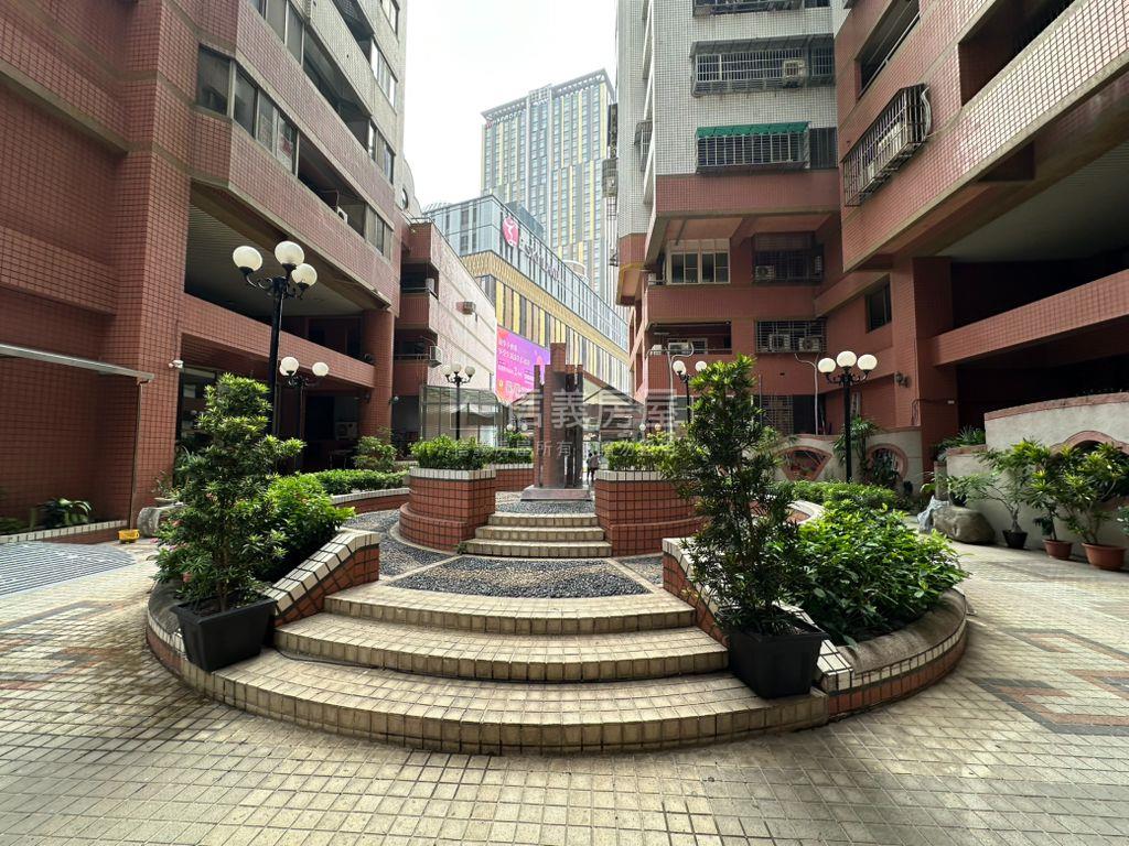 近義享好市多｜罕見大三房房屋室內格局與周邊環境
