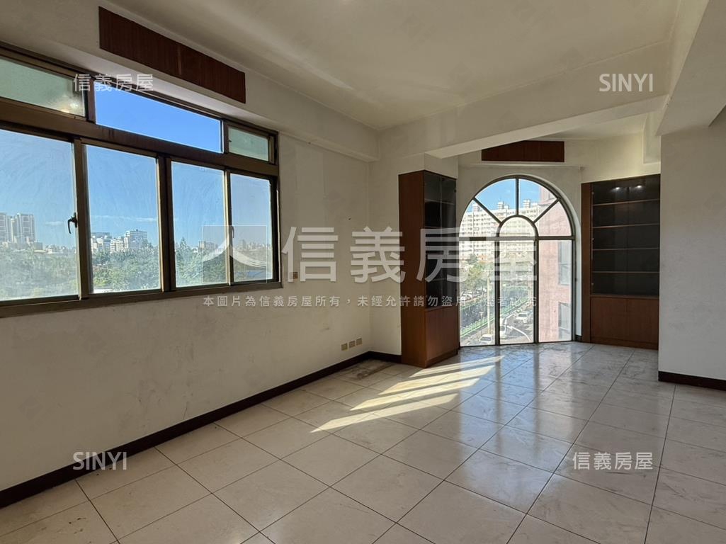 可營登－太原車站角間透天房屋室內格局與周邊環境