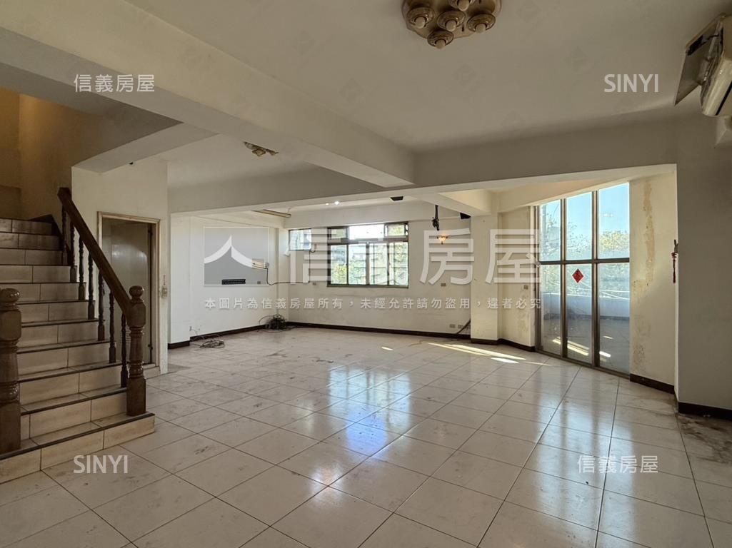 可營登－太原車站角間透天房屋室內格局與周邊環境