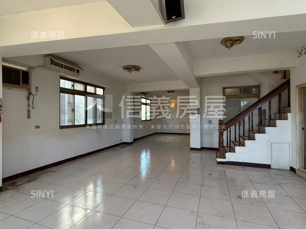 可營登－太原車站角間透天房屋室內格局與周邊環境