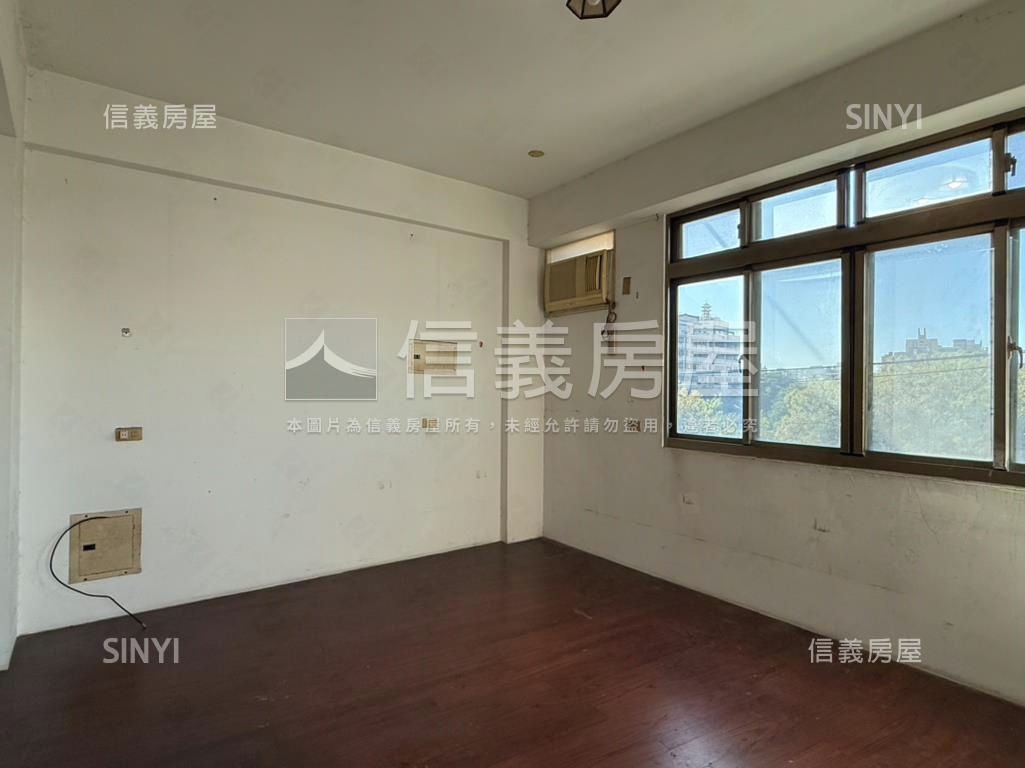 可營登－太原車站角間透天房屋室內格局與周邊環境