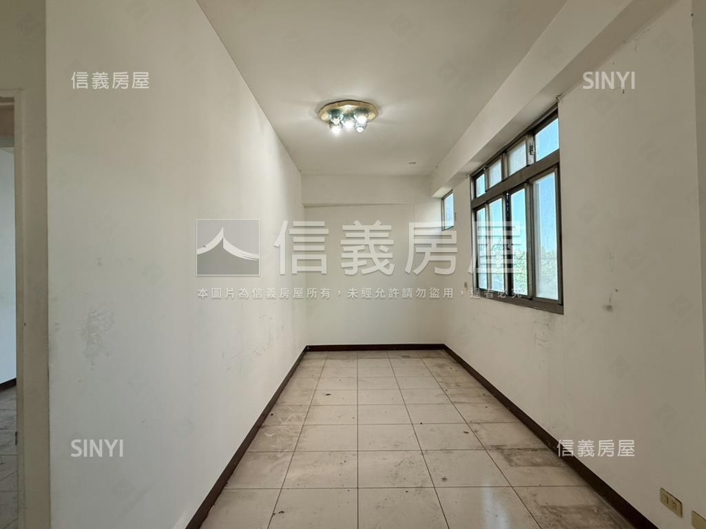 可營登－太原車站角間透天房屋室內格局與周邊環境