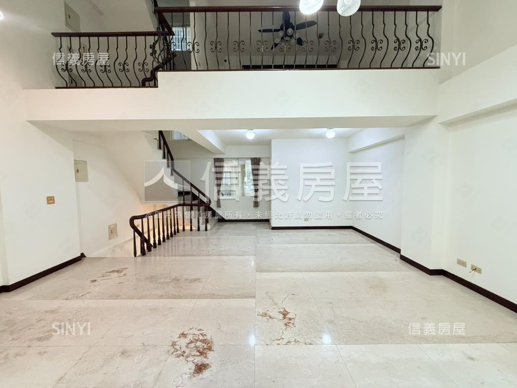 東區公園旁復興學區雙車墅房屋室內格局與周邊環境