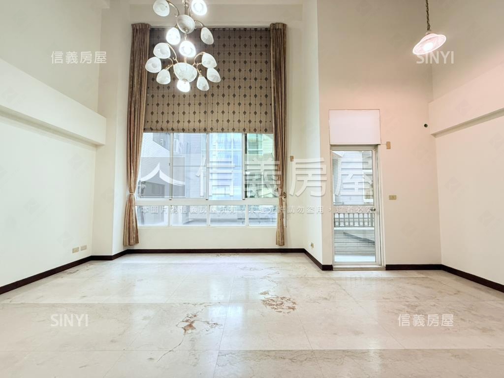 東區公園旁復興學區雙車墅房屋室內格局與周邊環境