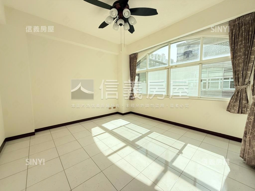 東區公園旁復興學區雙車墅房屋室內格局與周邊環境