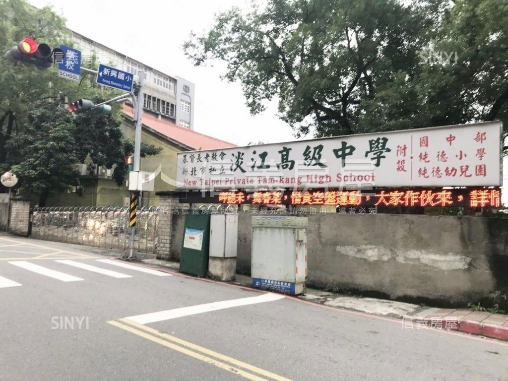 皇后之星四房美裝車位房屋室內格局與周邊環境