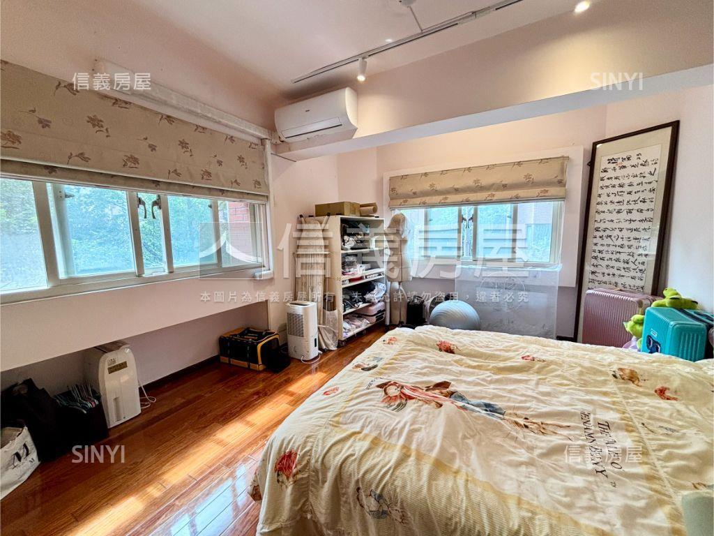 天母綠景社區管理３房房屋室內格局與周邊環境