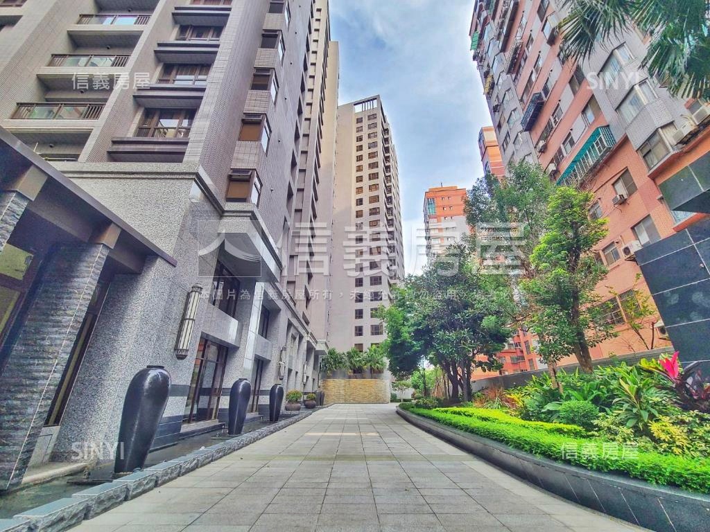 凰璽藝文景觀美妝四房雙車房屋室內格局與周邊環境