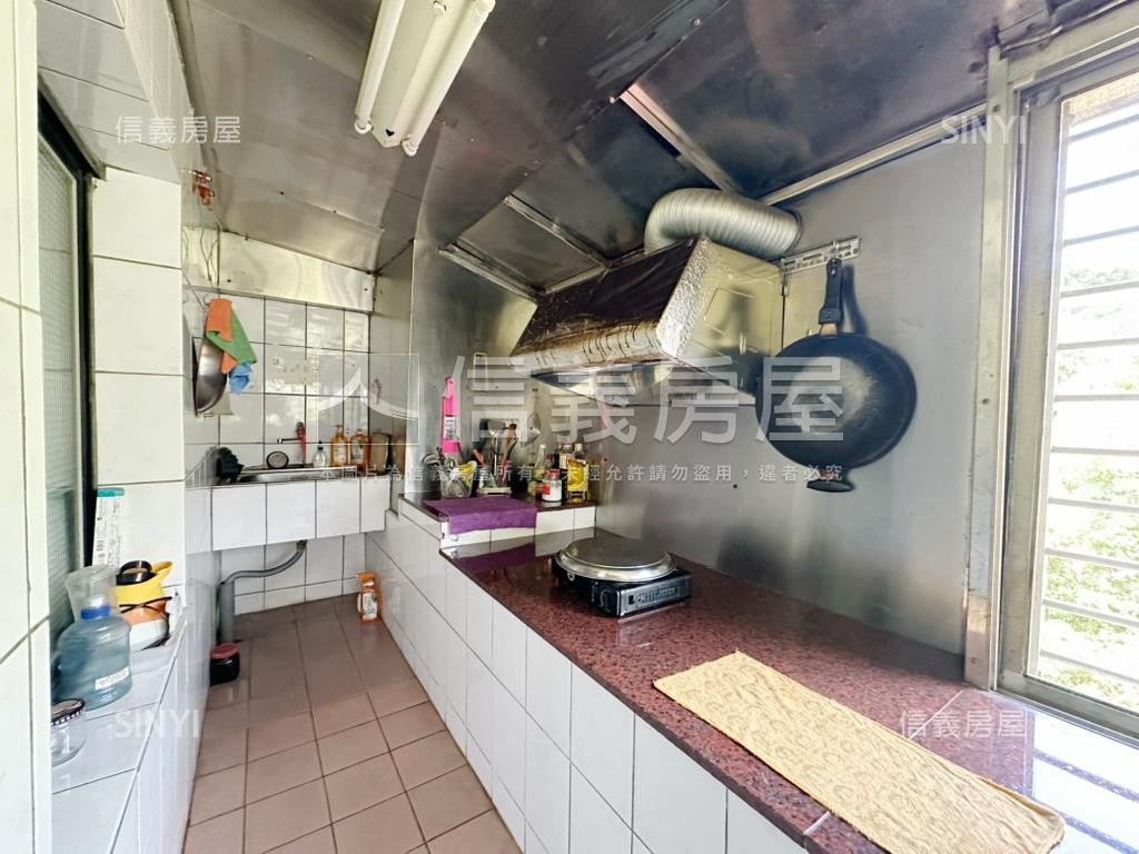 新桂林電梯頂加房屋室內格局與周邊環境