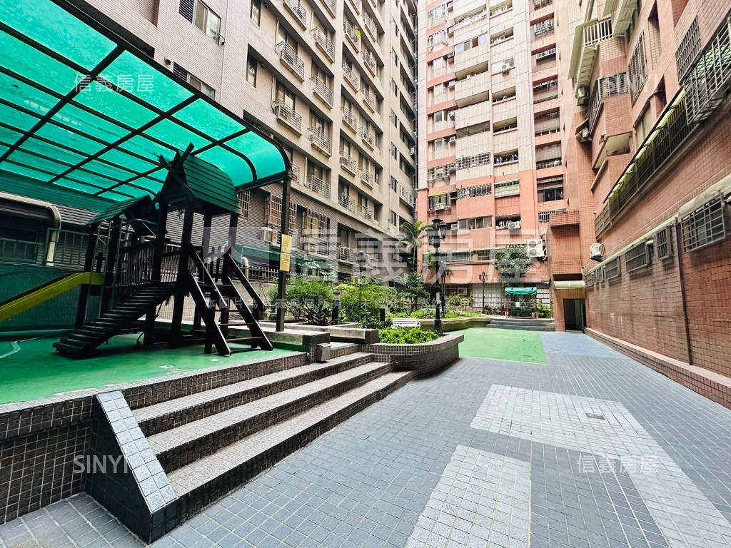 國圖特區精美陽台套房房屋室內格局與周邊環境