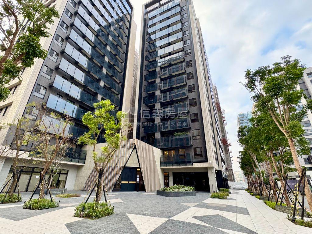 小檜溪。近國泰三房車位房屋室內格局與周邊環境