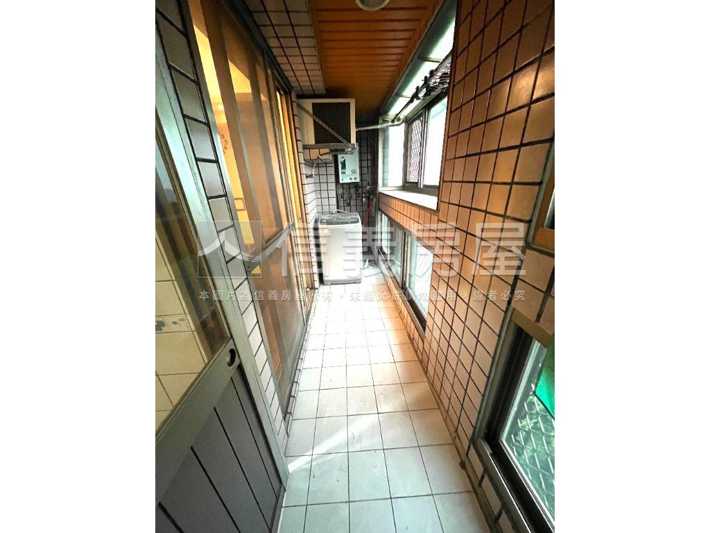 德昌中華私藏三房車位房屋室內格局與周邊環境