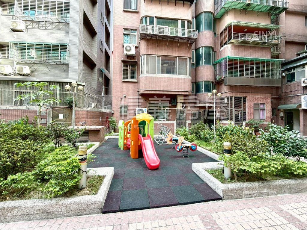 光榮繁華＊佳瑪商圈金店面房屋室內格局與周邊環境