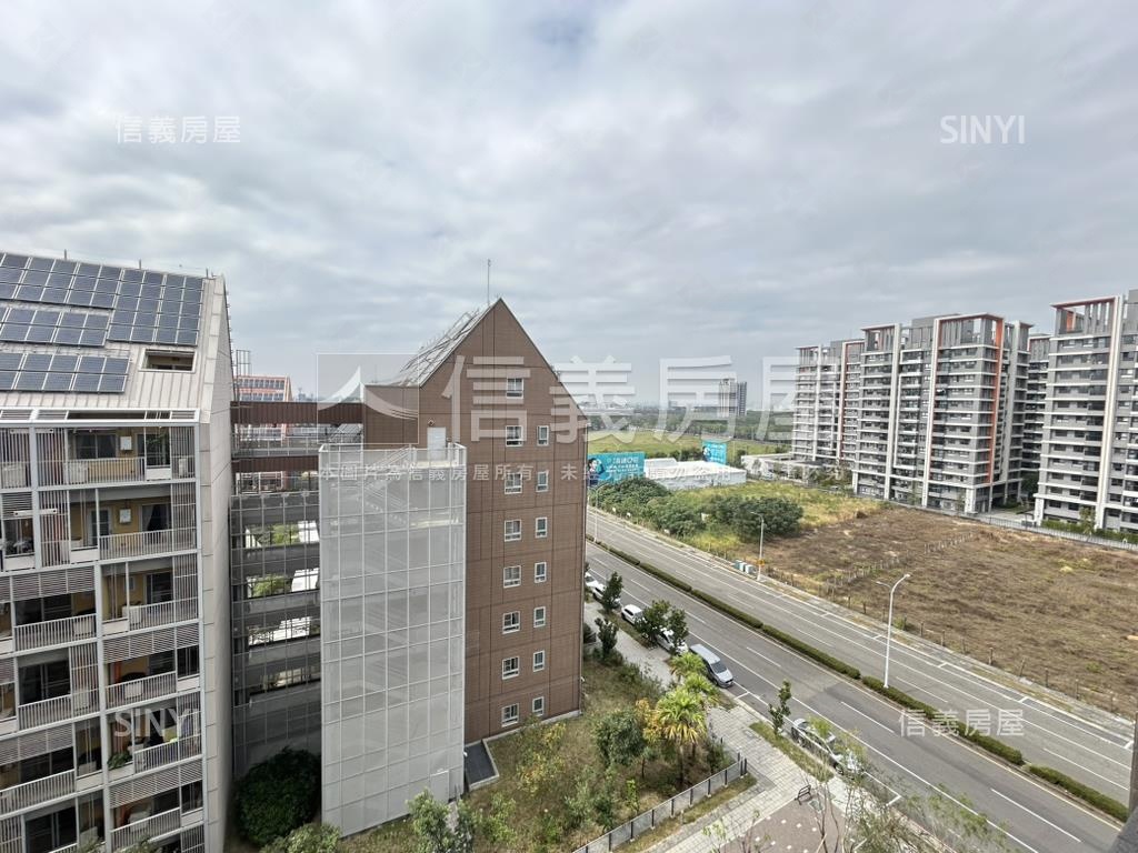 高鐵特區佳展大展３房平車房屋室內格局與周邊環境