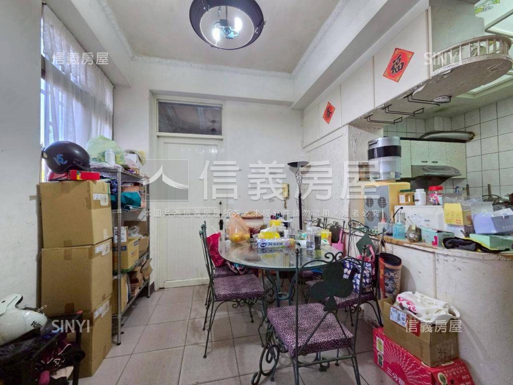 近Ｇ０２大地坪店面別墅房屋室內格局與周邊環境